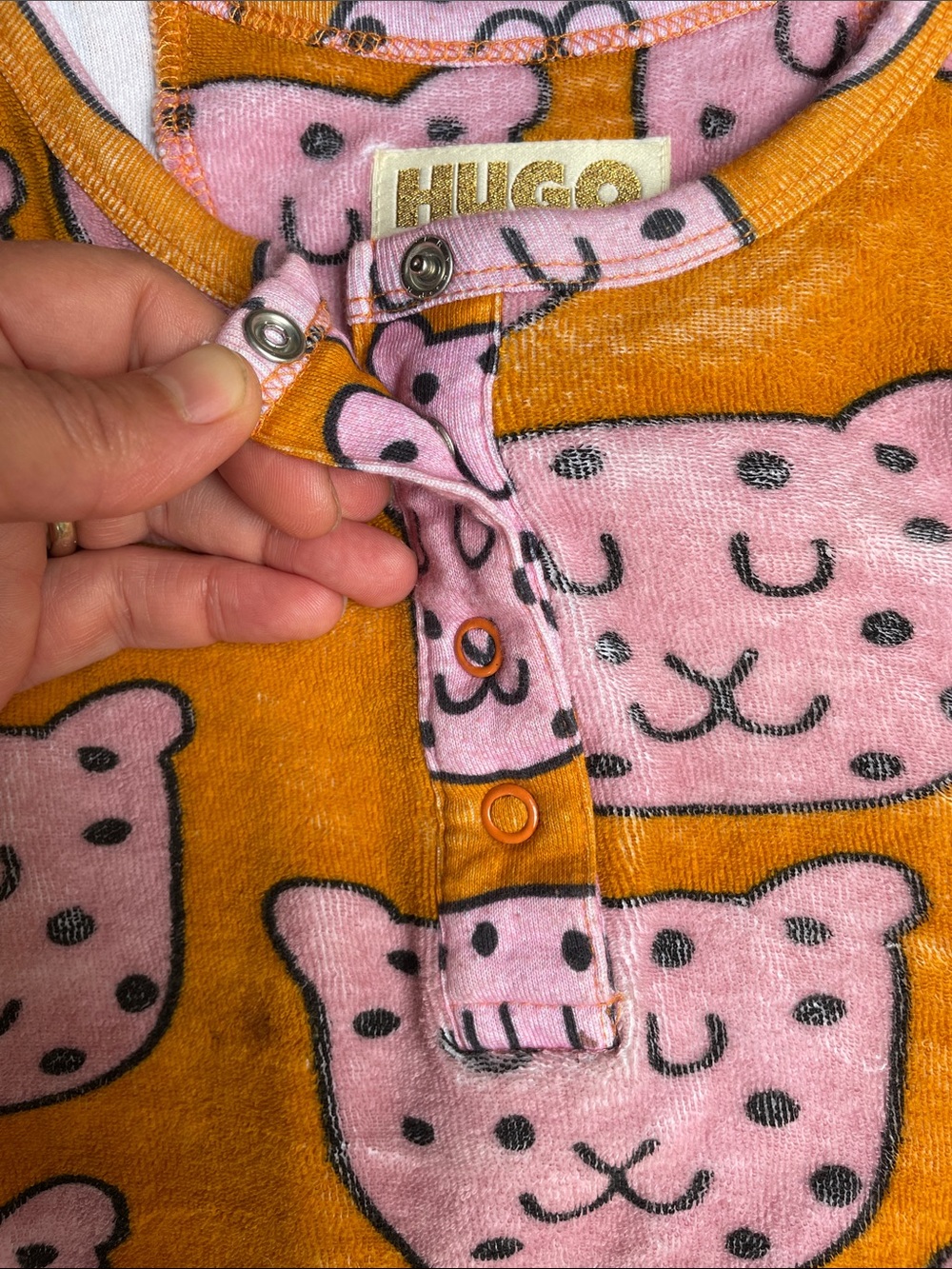 HUGO LOVES TIKI Jungle Cat Cheetah 🐆 Terrycloth Tank Snap Romper 18-24M Baby - Picture 3 of 5